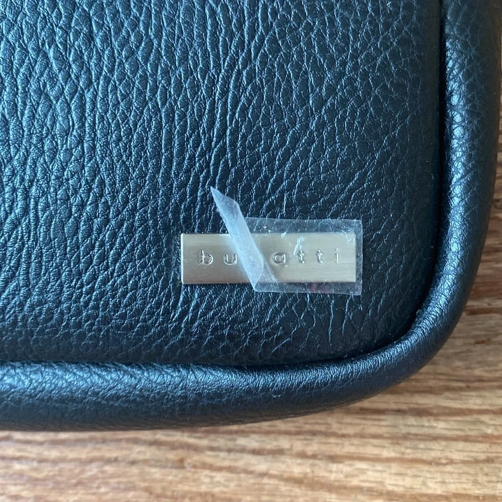 Bugatti D2L laptop sleeve bag with removable large branded luggage tag / ID tag